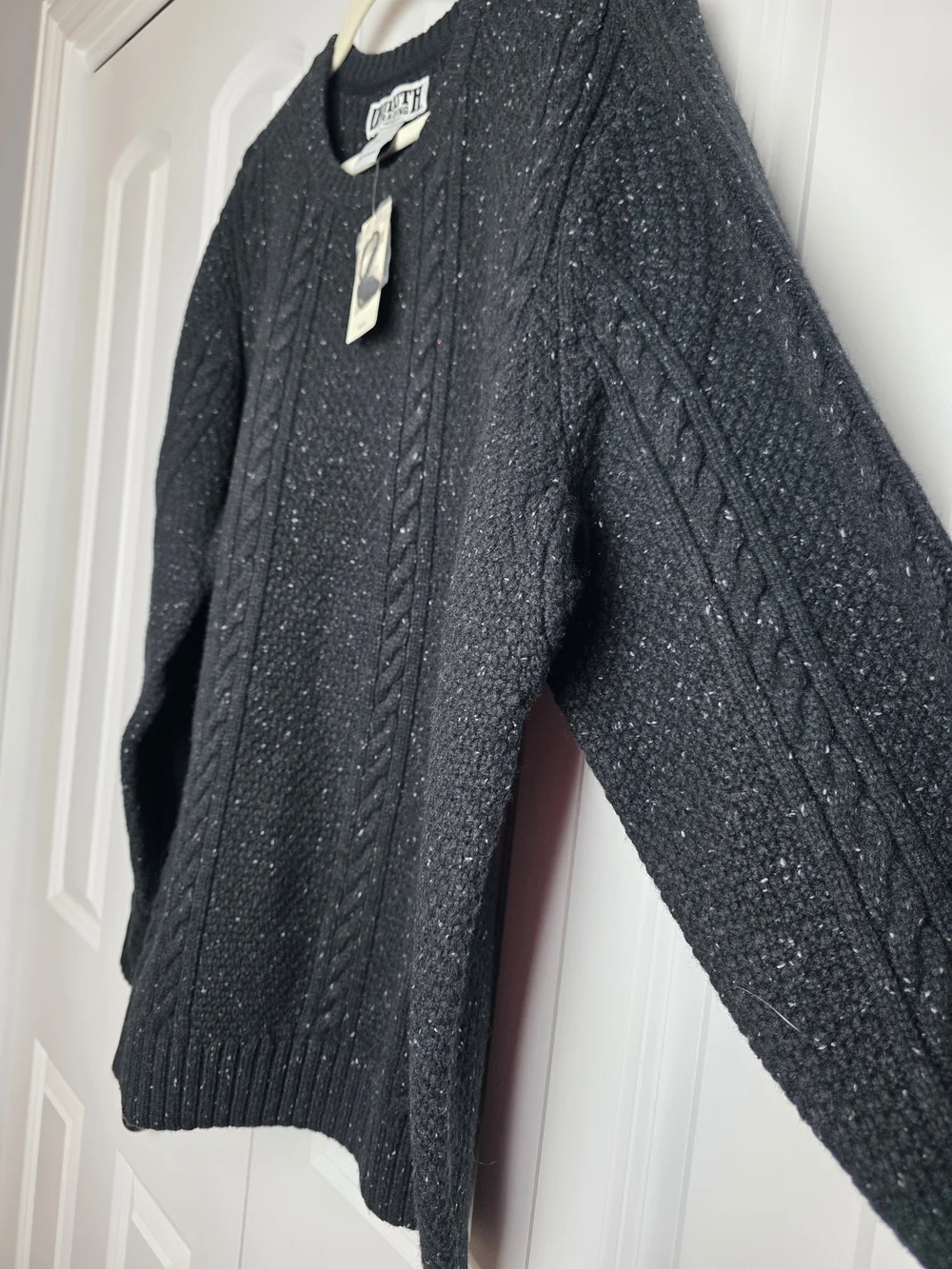 NWT Men's Black Lambswool Cable Knit Sweater – Size XL
